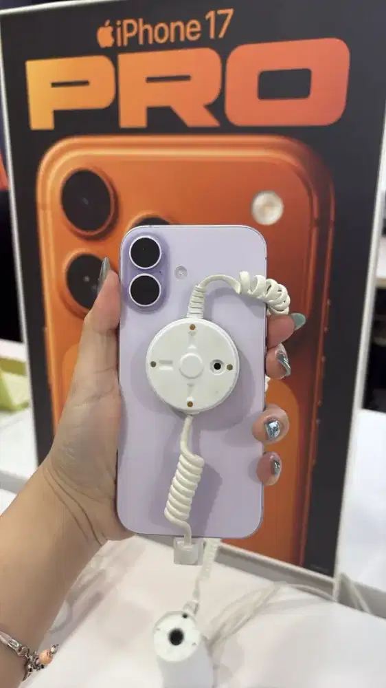 Iphone 17 256GB Garansi Resmi Ibox Cicilan 0%