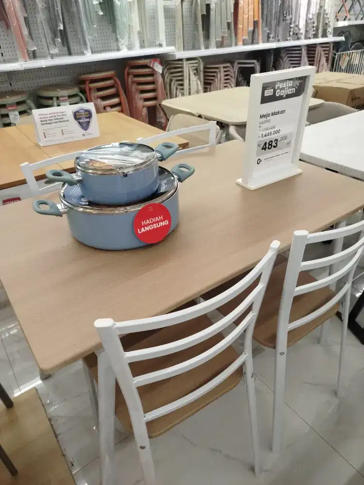 Meja Makan Kursi Selma
