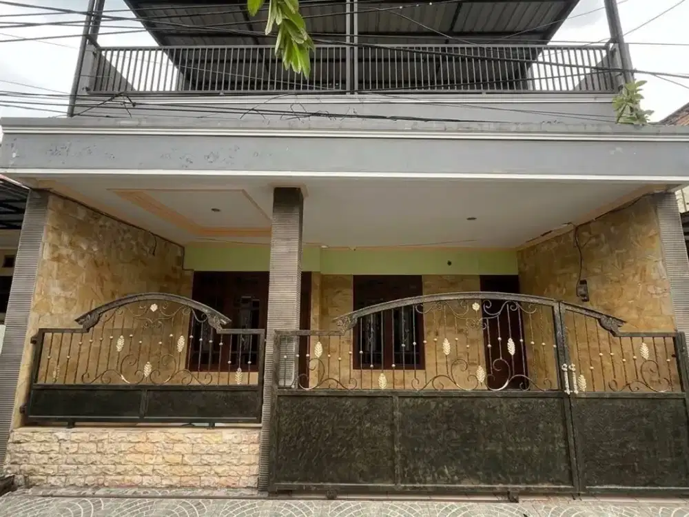 2 Lantai Rumah Babatan Indah Dekat Pakuwon Citraland Graha