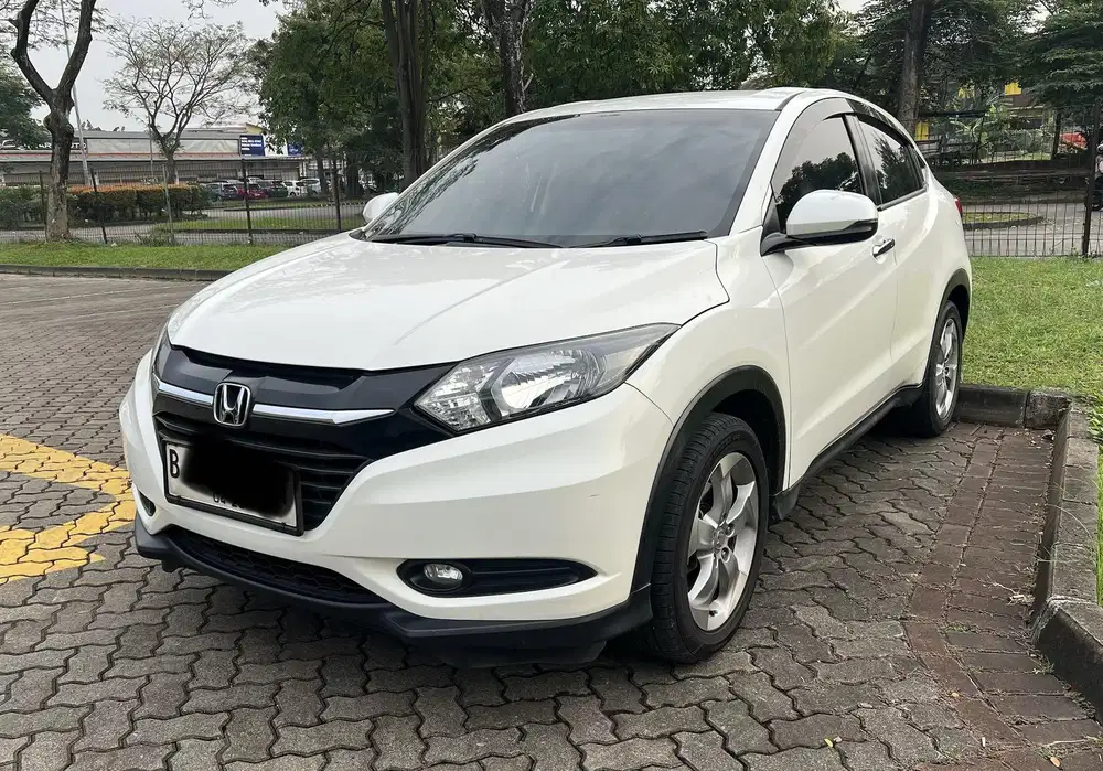 Honda HRV E CVT 2018 Putih AT