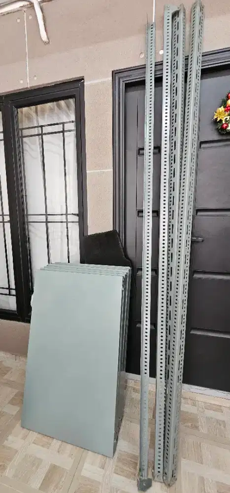For sale rak besi siku L kualitas bagus merk Lion 705 type 832426