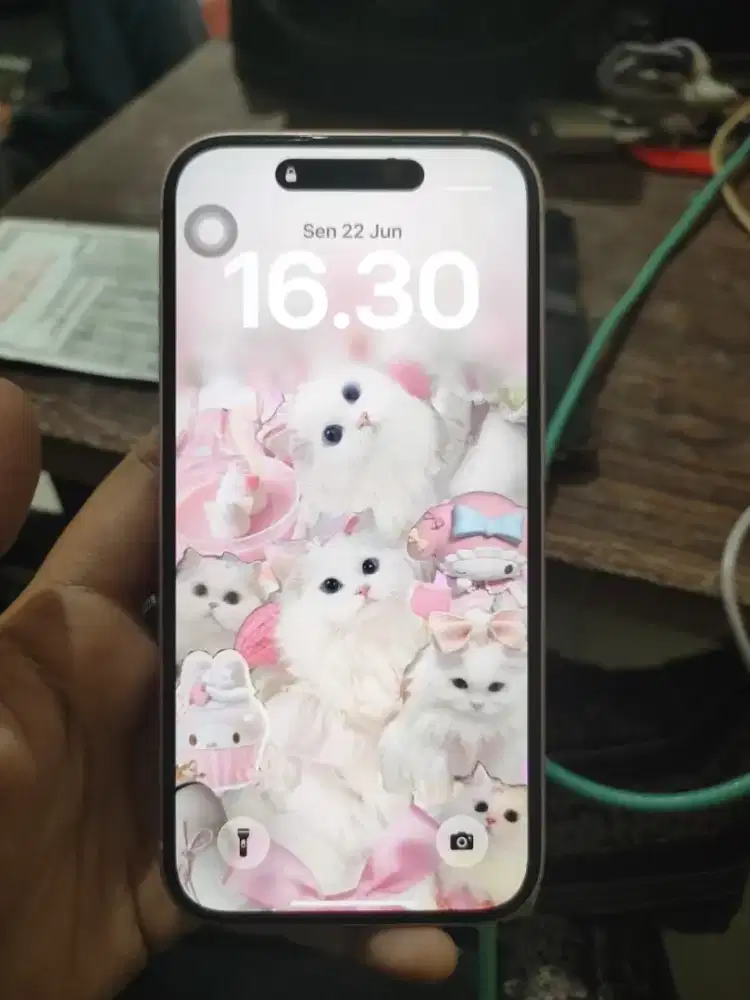 Jual cepat iphone 15 128gb fullset mulus