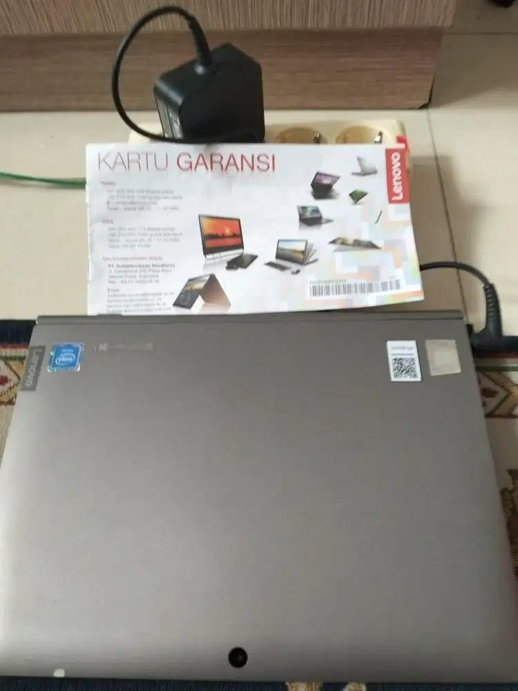 Notebook Lenovo D330-20IGL Laptop type 82