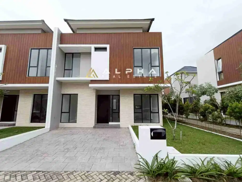 Dijual Rumah 2 Lantai Hook Tengah di Lavish Hills, Batam Center