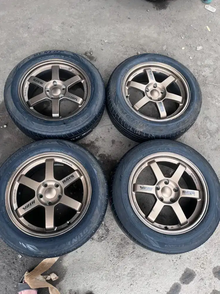 Velg te37 ring 17 pcd 5x114,3 ban 215/60 R17 Terios rush