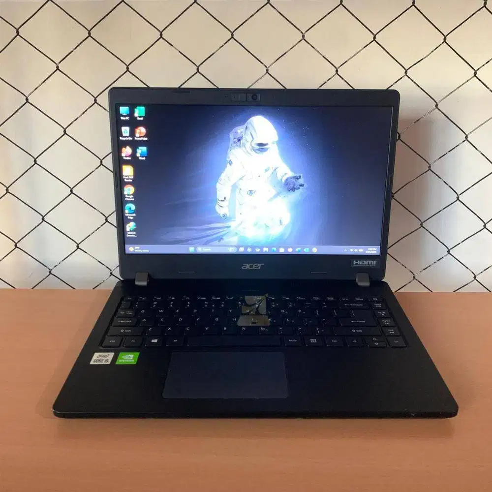 Acer Travelmate P214 - 52 Dual VGA / i5-10210U/ 8GB / SSD 256GB / Nvid