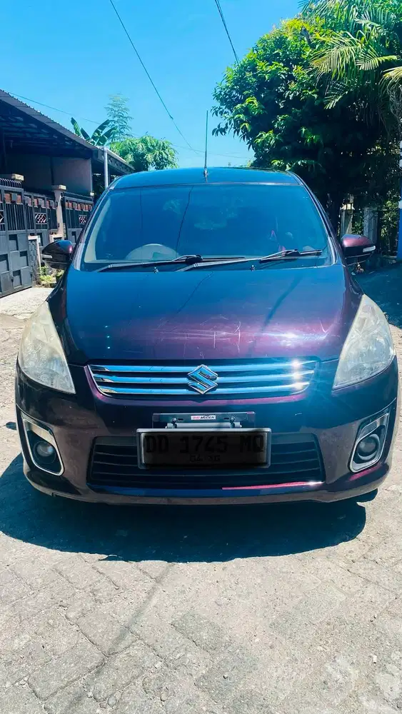 Suzuki Ertiga GL Facelift – Mobil Keluarga Nyaman & Terawat