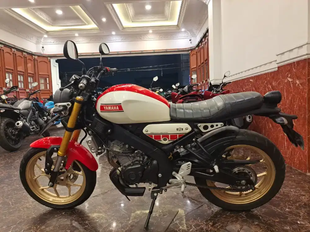 HUB CE KOM DP PROMO XSR 155 2022 MOTOR KAYA BARU KM RENDAH PAJAK HIDUP