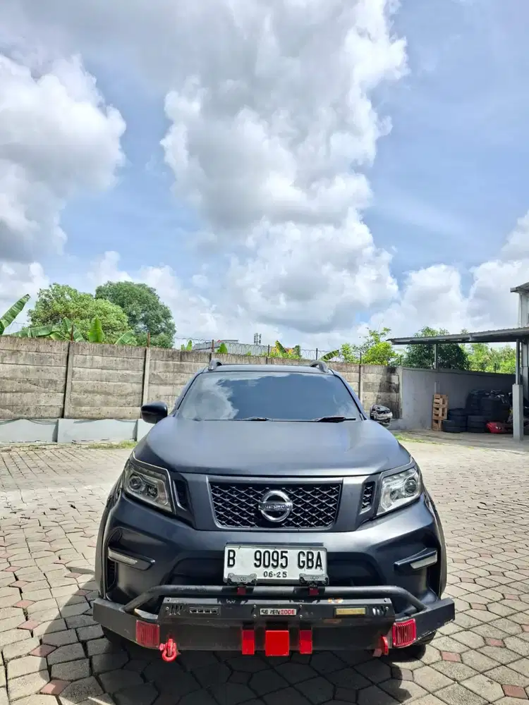 Navara 2015 VL matic