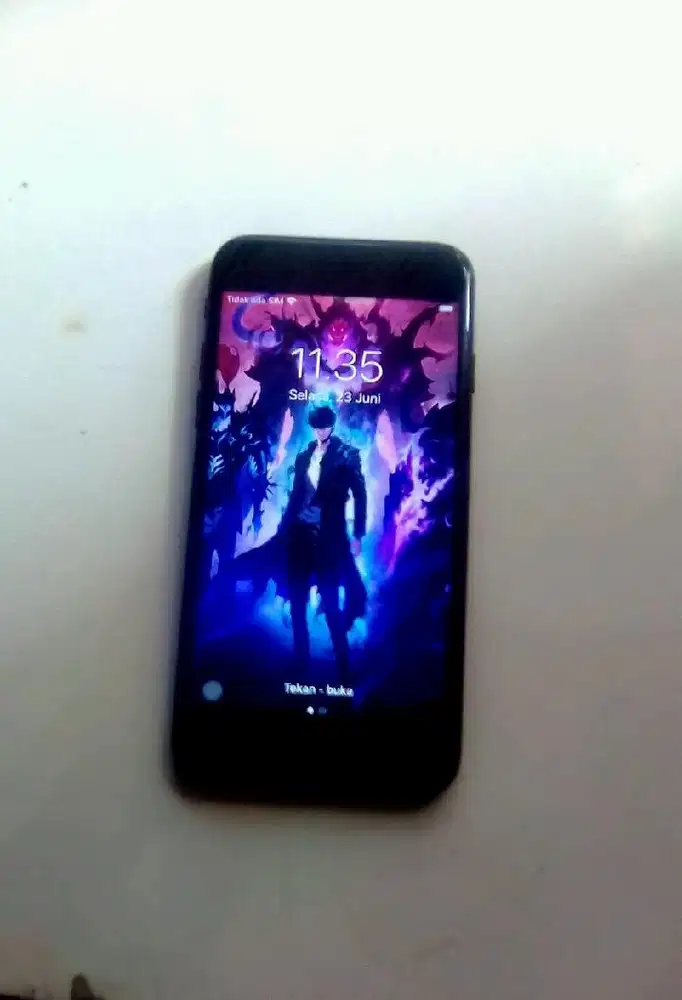 Iphone 7 32 gb hitam