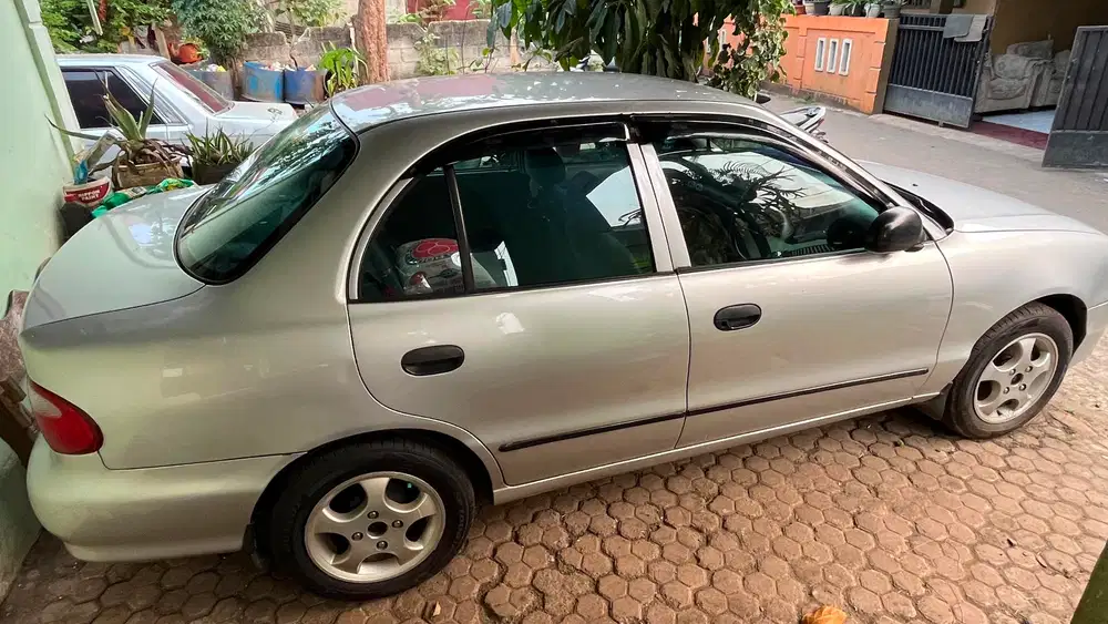 Hyundai Accent 2000 Bensin