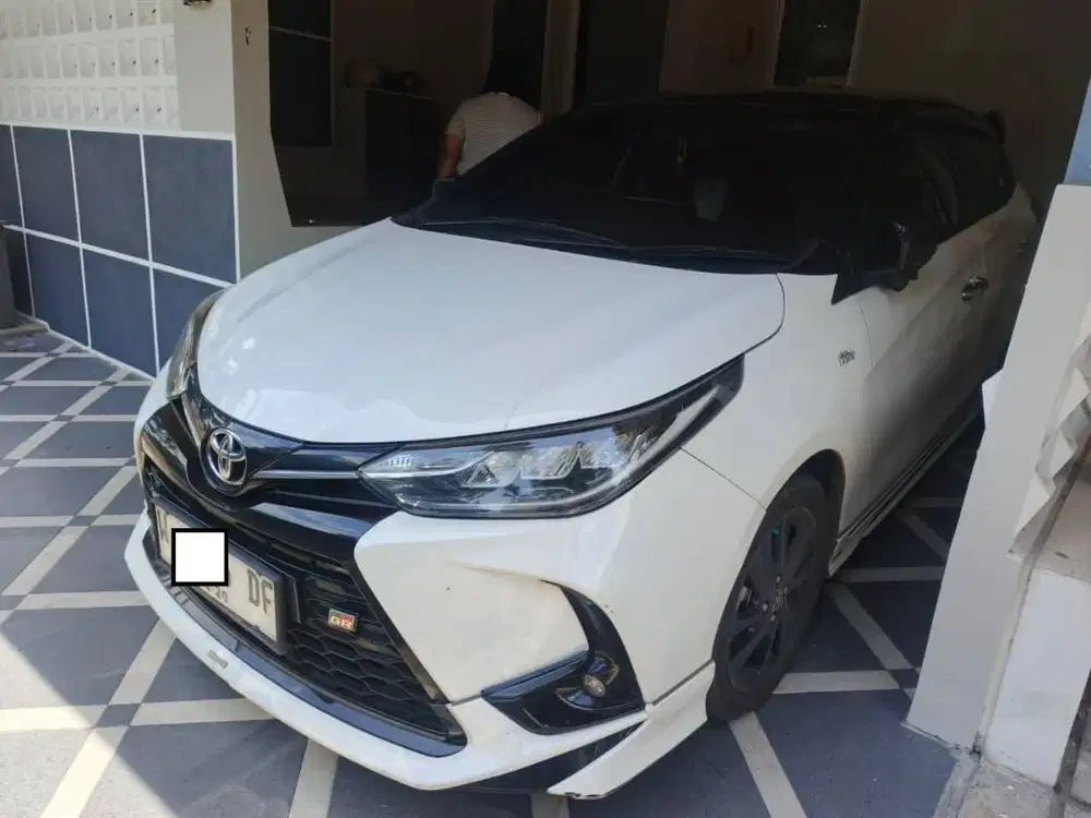 Toyota Yaris GR Sport Two Tone Putih, Mulus & Siap Jalan