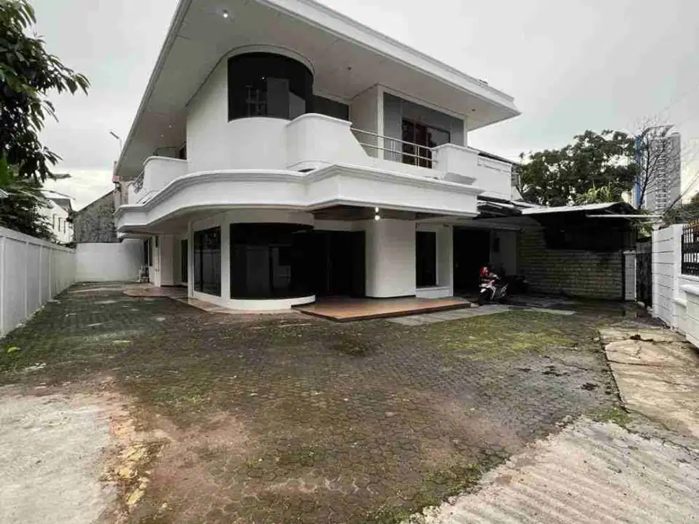Dijual Rumah Kantor Premium 2 Lantai di Pinggir Jalan Raya Terogong, Cilandak Barat