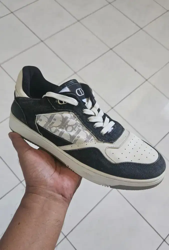 Sepatu Dior B27 Low White Black Denim