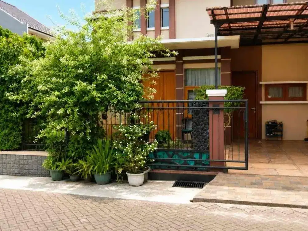 Bintaro sektor 4 rumah rapih terawat siap huni