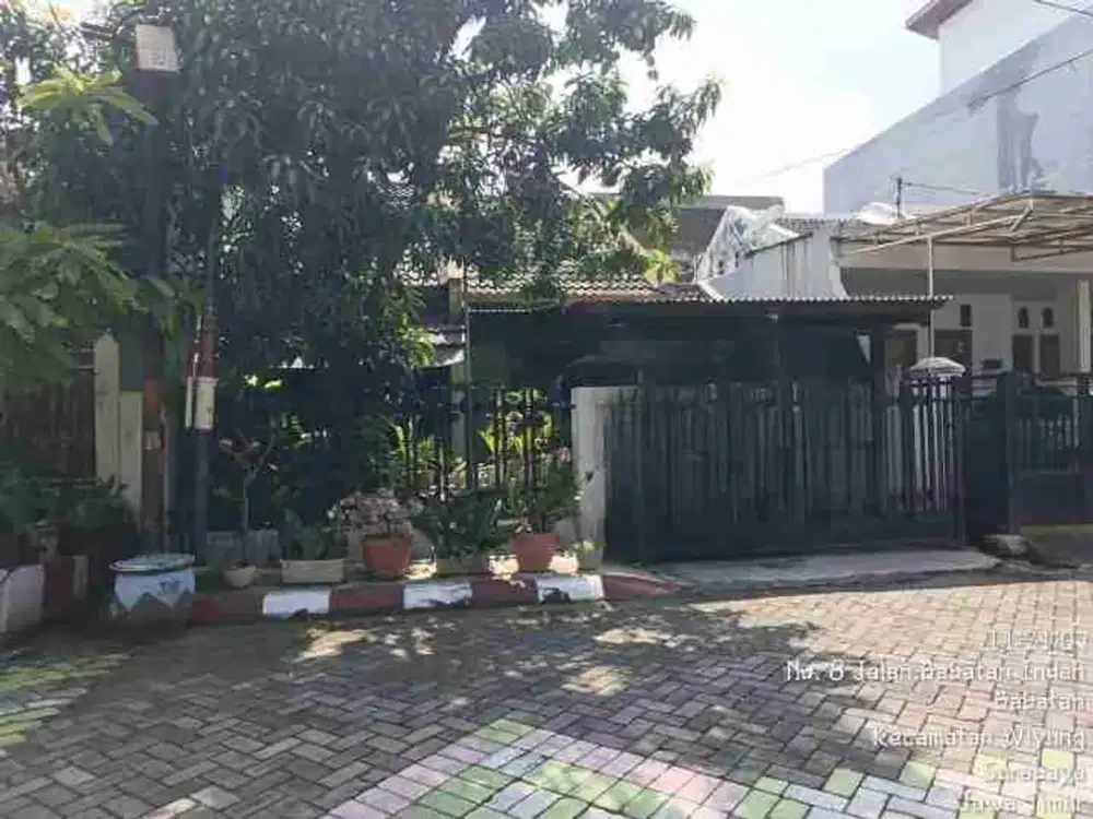 dijual rumah full furnished di Babatan indah Wiyung Surabaya barat