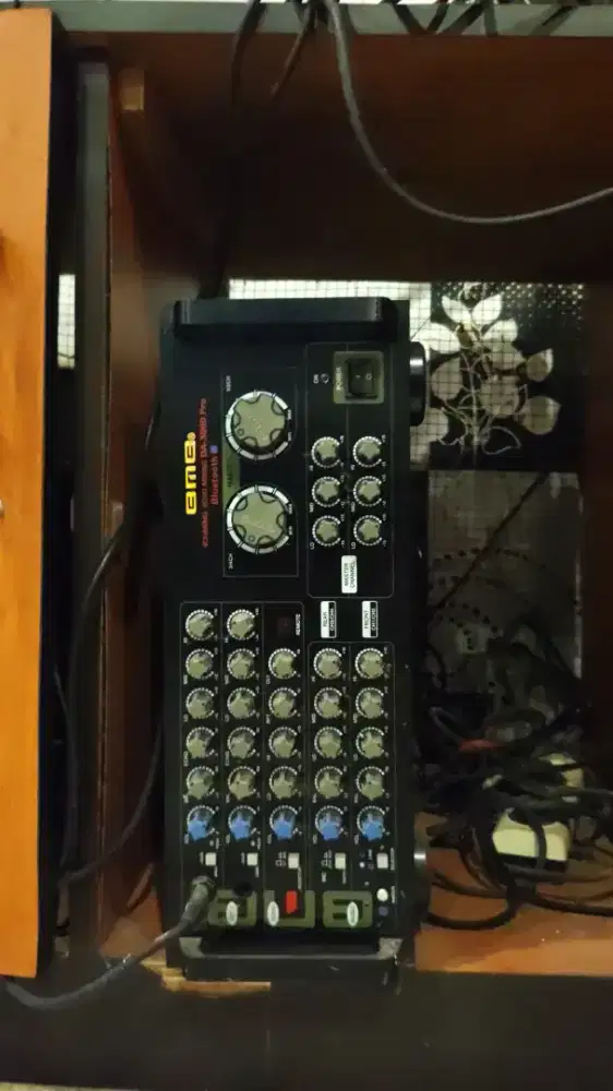 Set speaker bmb