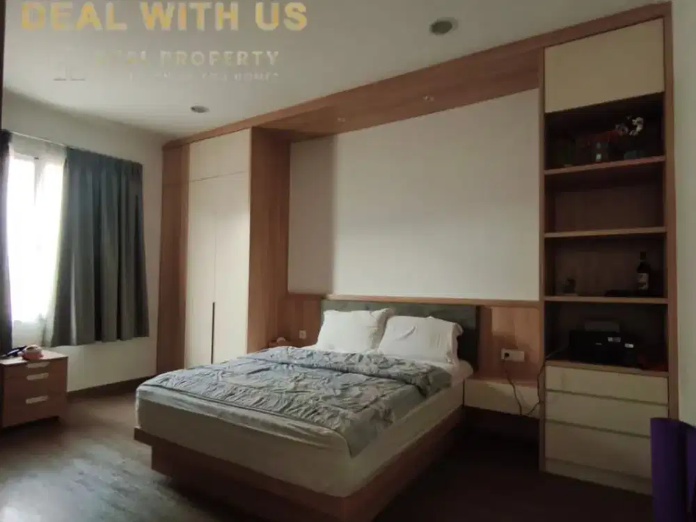 sewa rumah golf island PIK uk 10x20m furnished