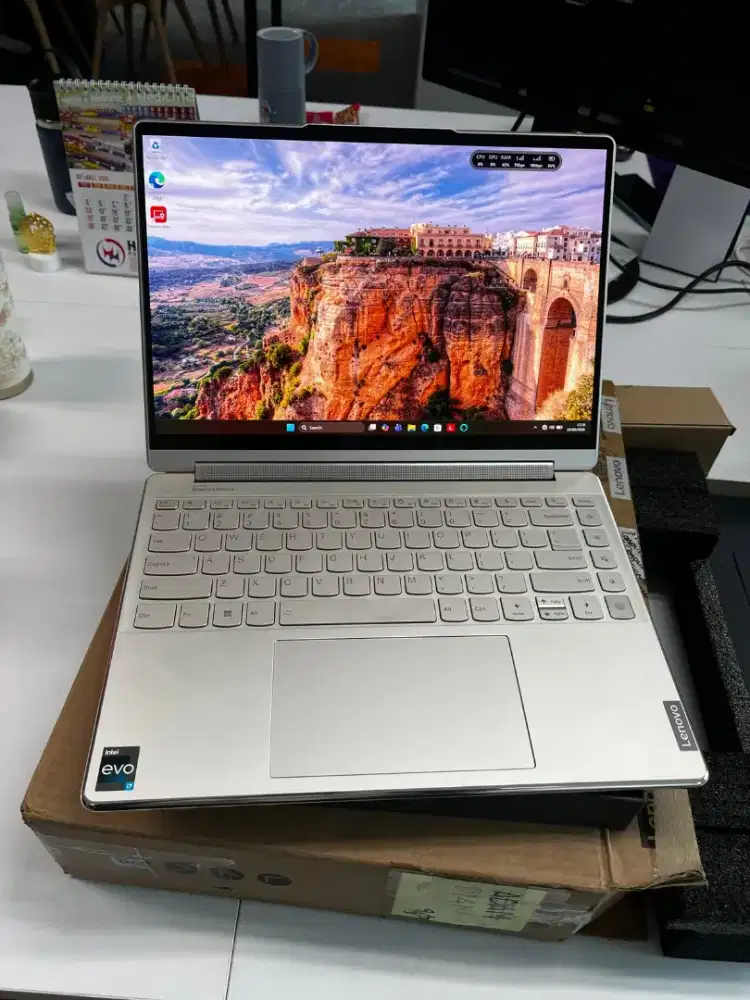 Lenovo Yoga 9 14IAP7