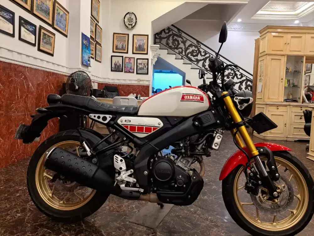 HUB CE KOM DP PROMO XSR 155 2022 MOTOR KAYA BARU KM RENDAH PAJAK HIDUP