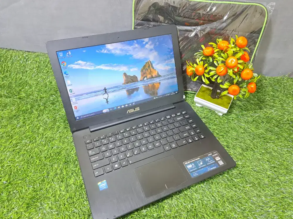 Jual laptop 1 jt aja asus X453 slim normal semua siap pakai lancar