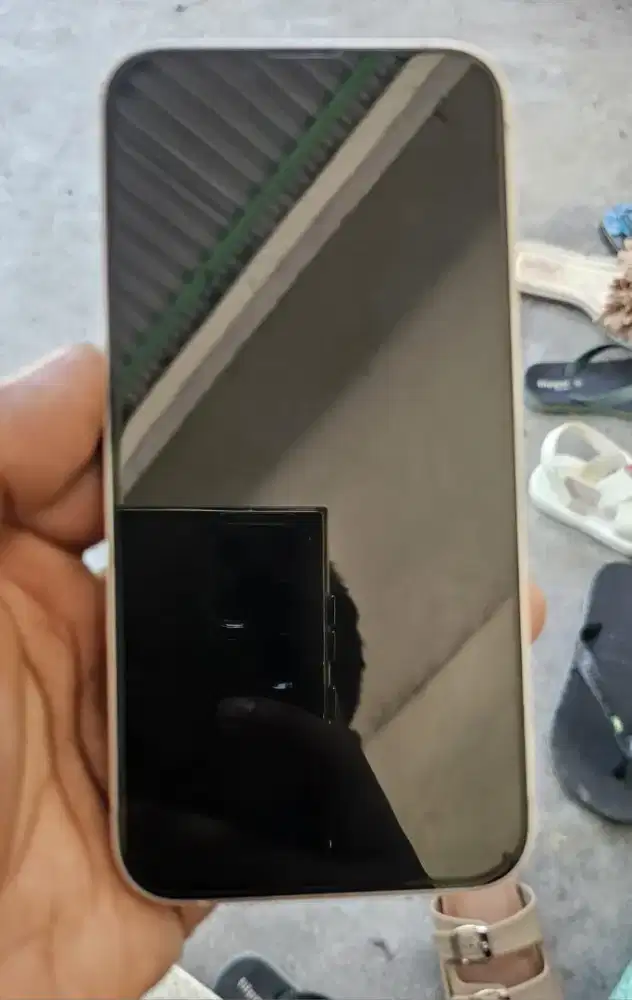 iPhone 13 128gb bypas