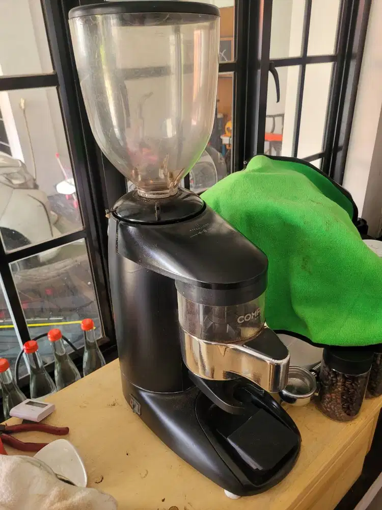 Grinder Kopi Compak K6 Doser