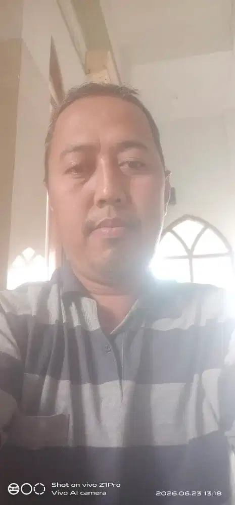 Mencari pekerjaan serabutan