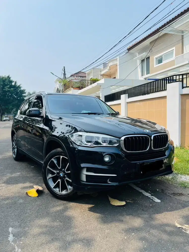 MURAH BMW X5d DIESEL SOLAR IRIT LOW KM PANORAMIF SUNROOF MURAH MULUS