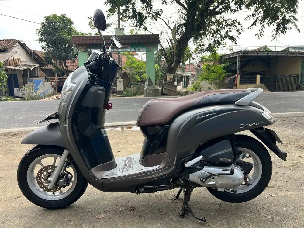 SCOOPY STYLISH TAHUN 2018