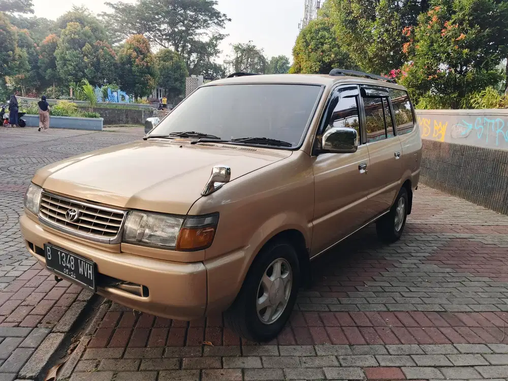 Toyota Kijang 1999 Bensin