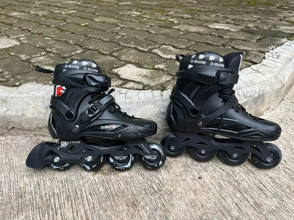 SEPATU RODA INLINE SKATE DMORE SIZE 38-39
