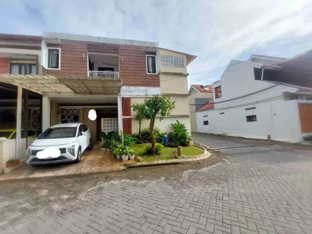 Dijual Rumah Semi Furnish Dipearl Garden Depok Siap Huni Nego