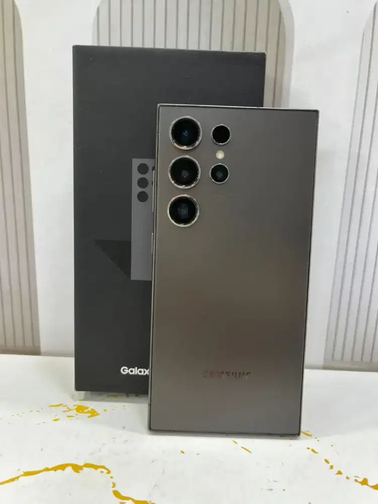 Samsung s 24 ultra 12/256 ori sein