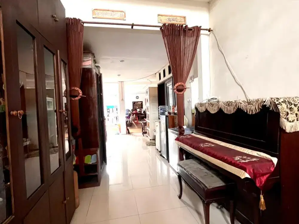 DIJUAL RUMAH 2 LANTAI SIAP HUNI DI VILLA SERPONG