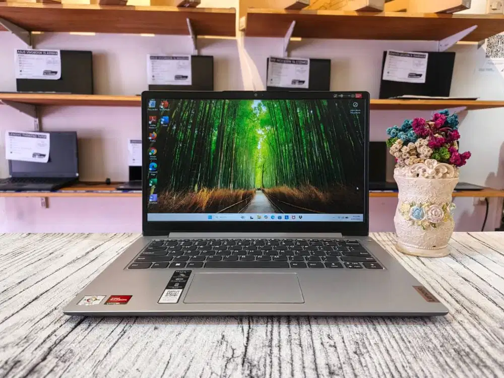 Laptop LENOVO IDEAPAD 1 – 14AMN7 AMD Athlon Silver 7120U Ram 8GB