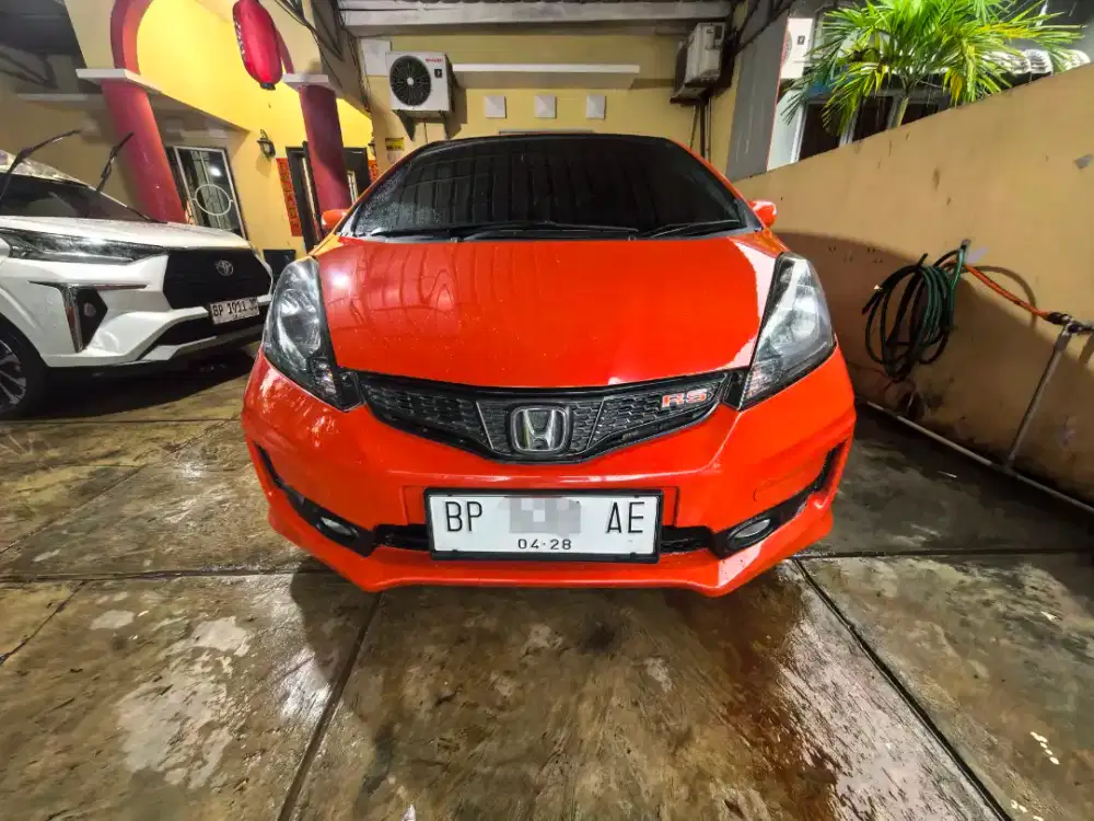 Honda jazz 1.5 RS 2013 dp 0%