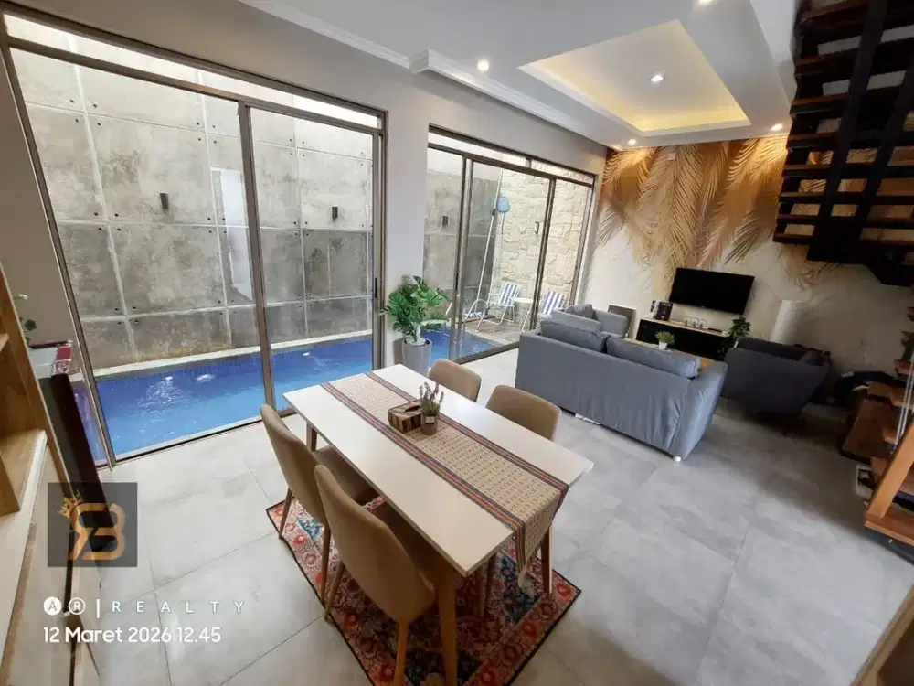 DIJUAL RUMAH MODERN DI CIGADUNG DAGO COBLONG BANDUNG Dgn Kolam Pribadi