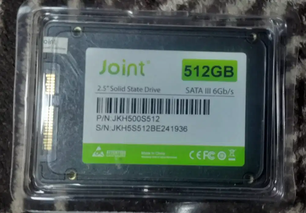 SSD 512 GB Like New Segel Garansi Windows 11