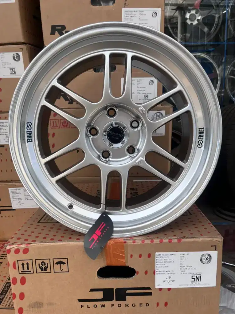 Enkei rpf1 ring 17 lebar 9 pcd 5x114,3 ET 25 spek innova reborn, zenix
