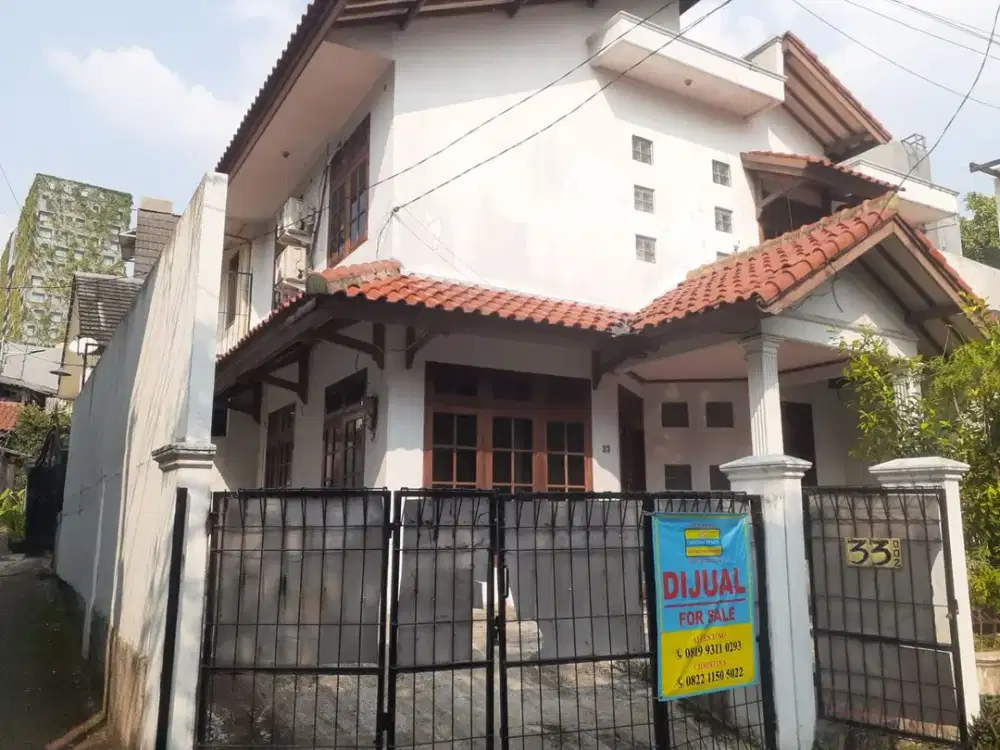Dijual cepat rumah di Jl.Banjarsari cocok buat kos2 an cilandak barat Jakarta selatan