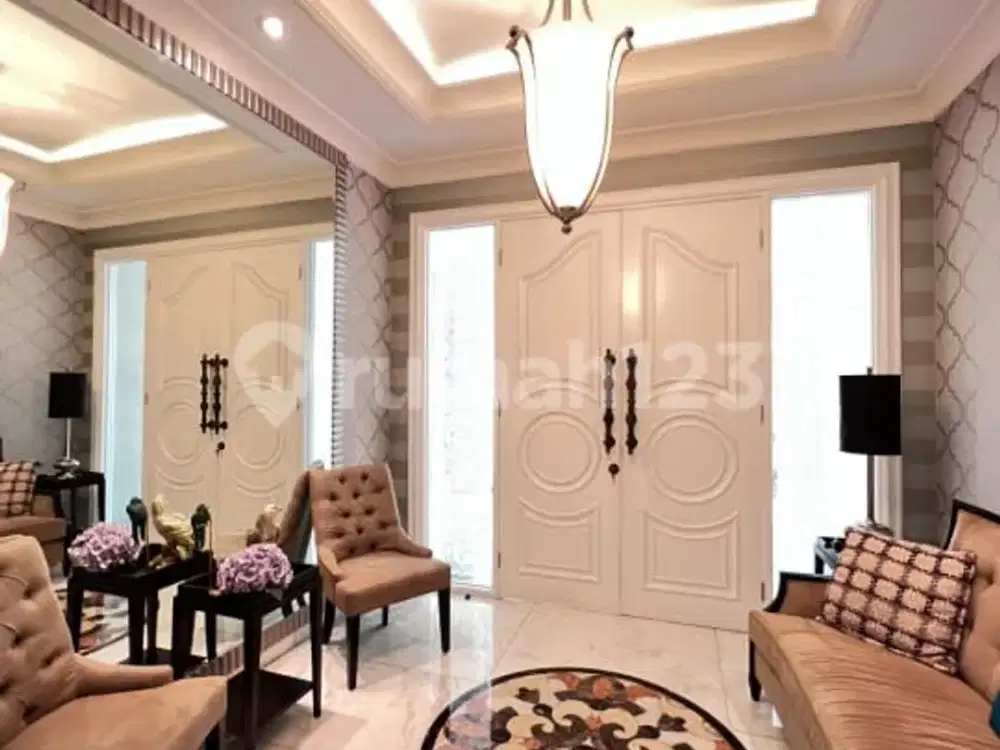 Dijual Rumah Mewah Mega Kuningan