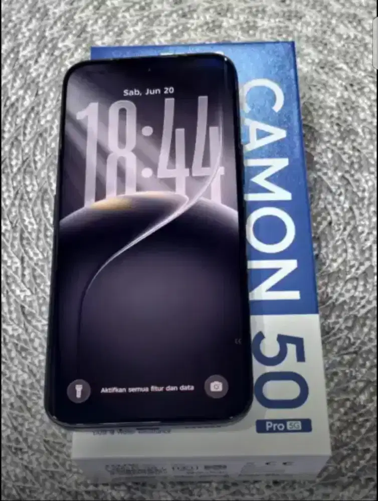 TECNO CAMON 50 PRO 5G RAM 8/256 ISTIMEWA