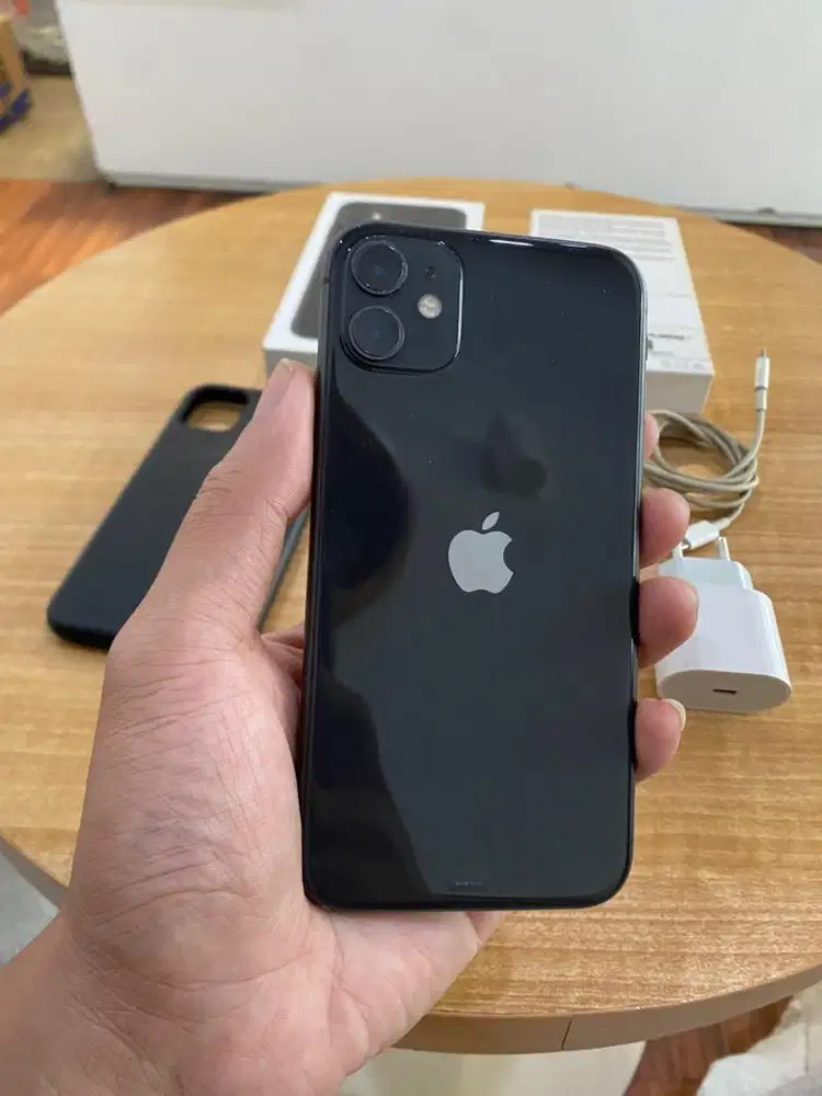 Dijual iPhone 11 128gb iBox orian fullset