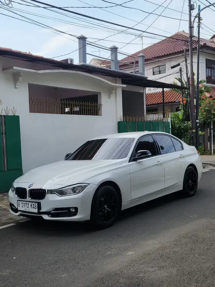 Dijual bmw f30 2014