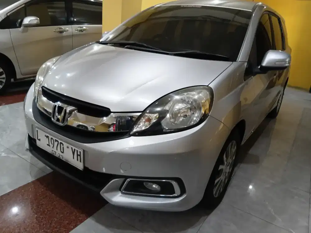 Mobilio E Automatic Silver Siap Pakai