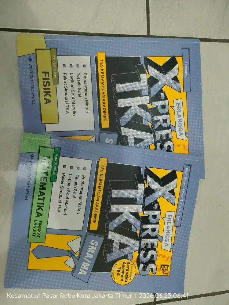 Bundle 2 Buku TKA Erlangga 2025/2026 FISIKA DAN MATEMATIKA