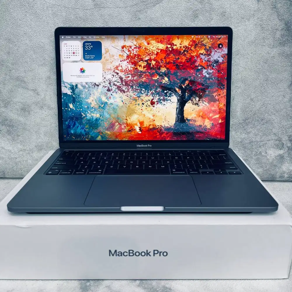 Macbook Pro 13 inch, M1 2020 RAM 8/256GB Fullset second