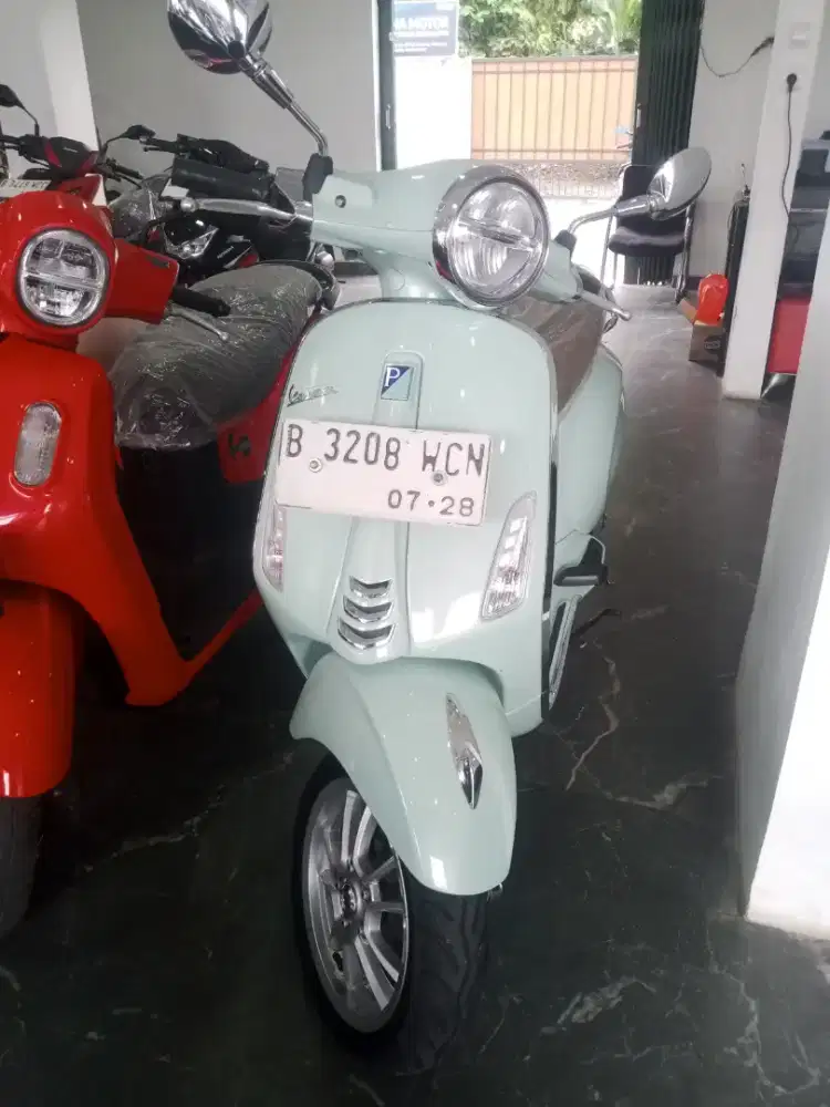 PIAGGIO VESPA MATIC tahun 2023