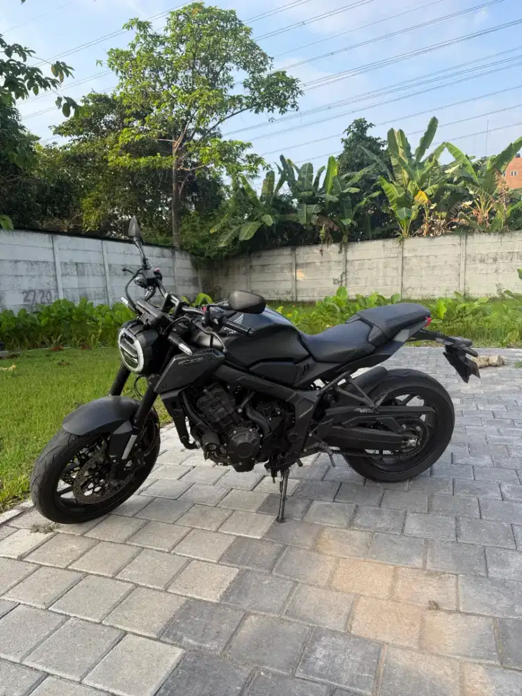 CB650R NEO BLACK